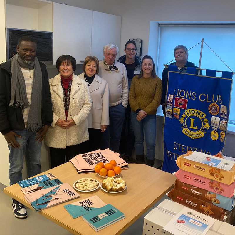  Wir helfen persönlich, rasch und unbürokratisch bevorzugt lokal, aber auch national und global und vor allem ehrenamtlich.